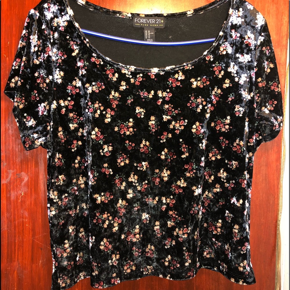 Velvet floral crop top